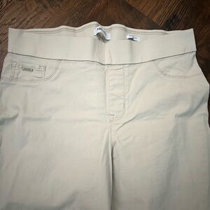 Nine West Crop pants